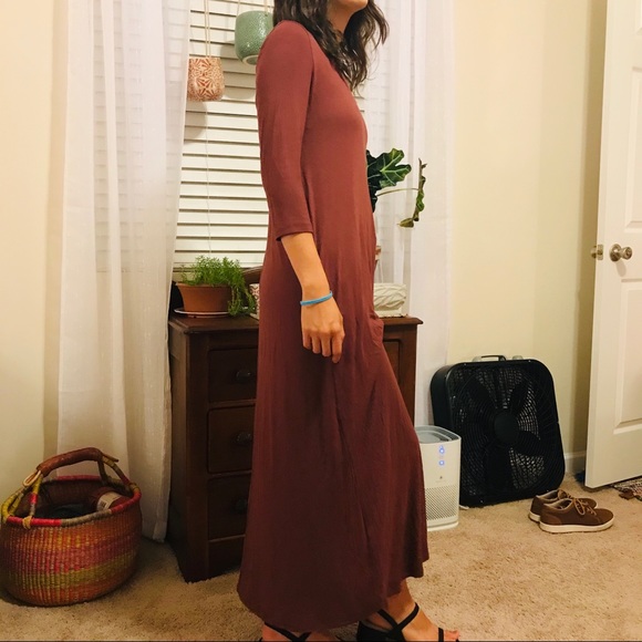 Maxi rust T-shirt dress - Picture 2 of 4